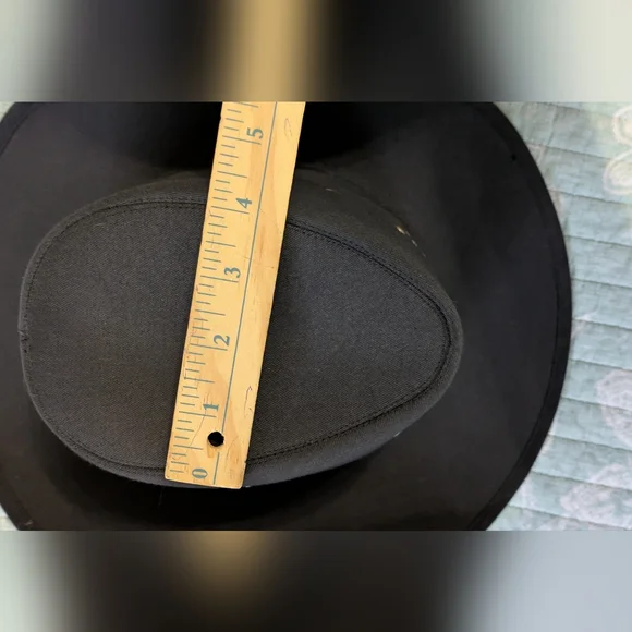 Black Jeans Studded, Light Weight, Women's Cowboy Hat With Side Snap Buttons. - Picture 5 of 12